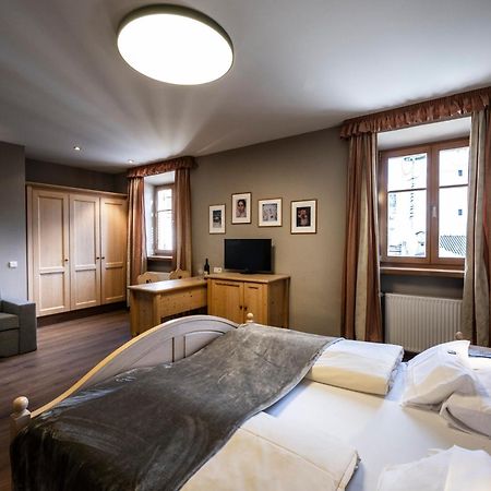 Hotel Zum Turm Castelrotto Eksteriør billede