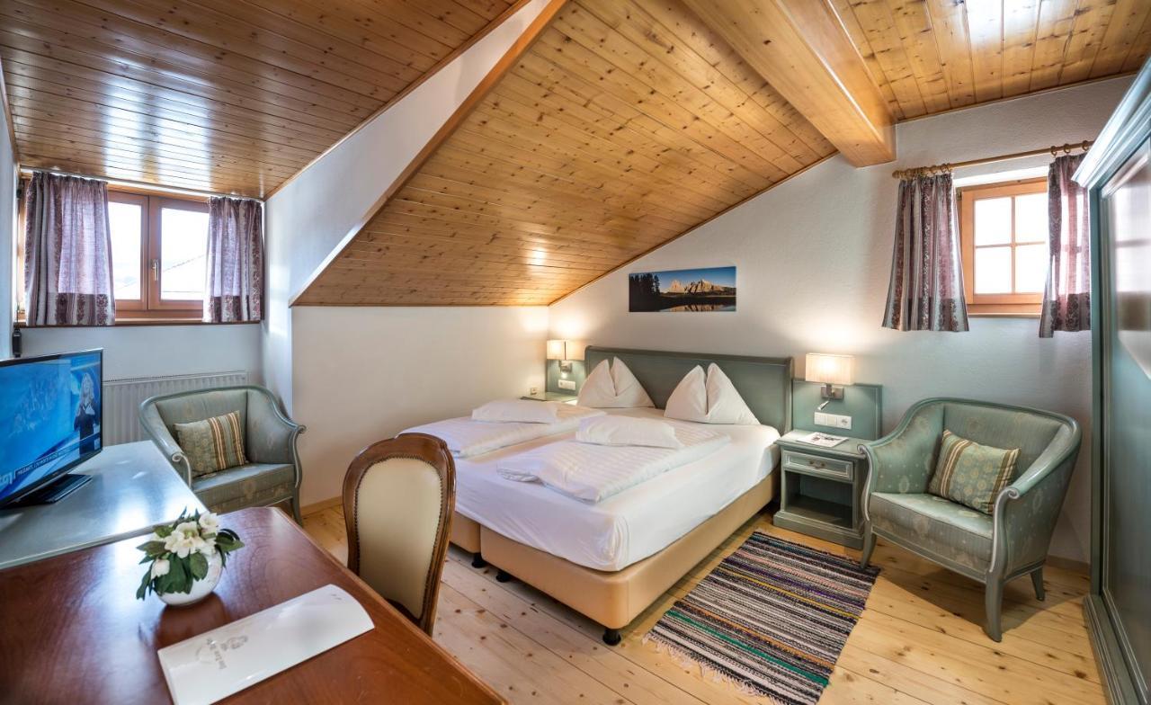 Hotel Zum Turm Castelrotto Eksteriør billede