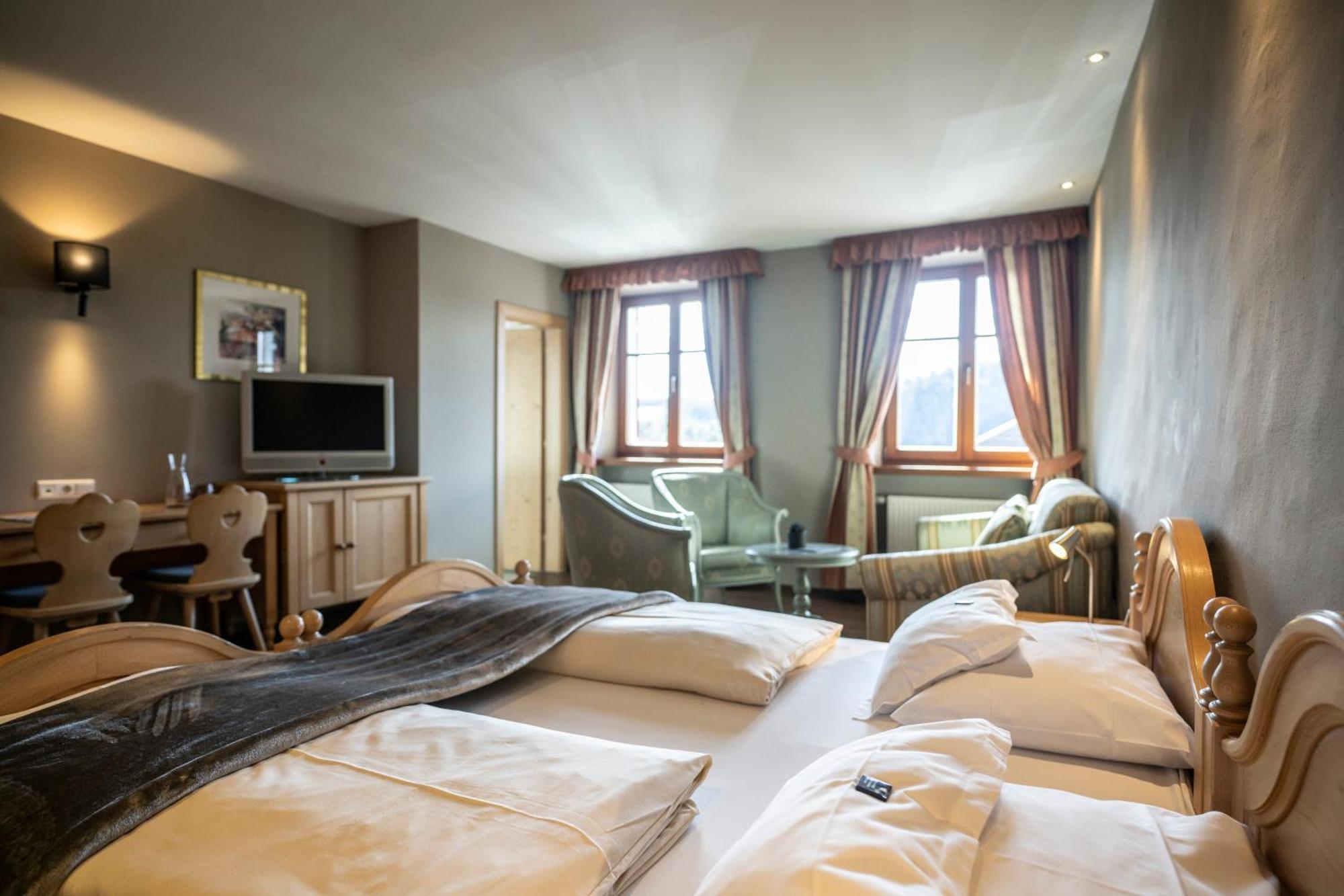 Hotel Zum Turm Castelrotto Eksteriør billede